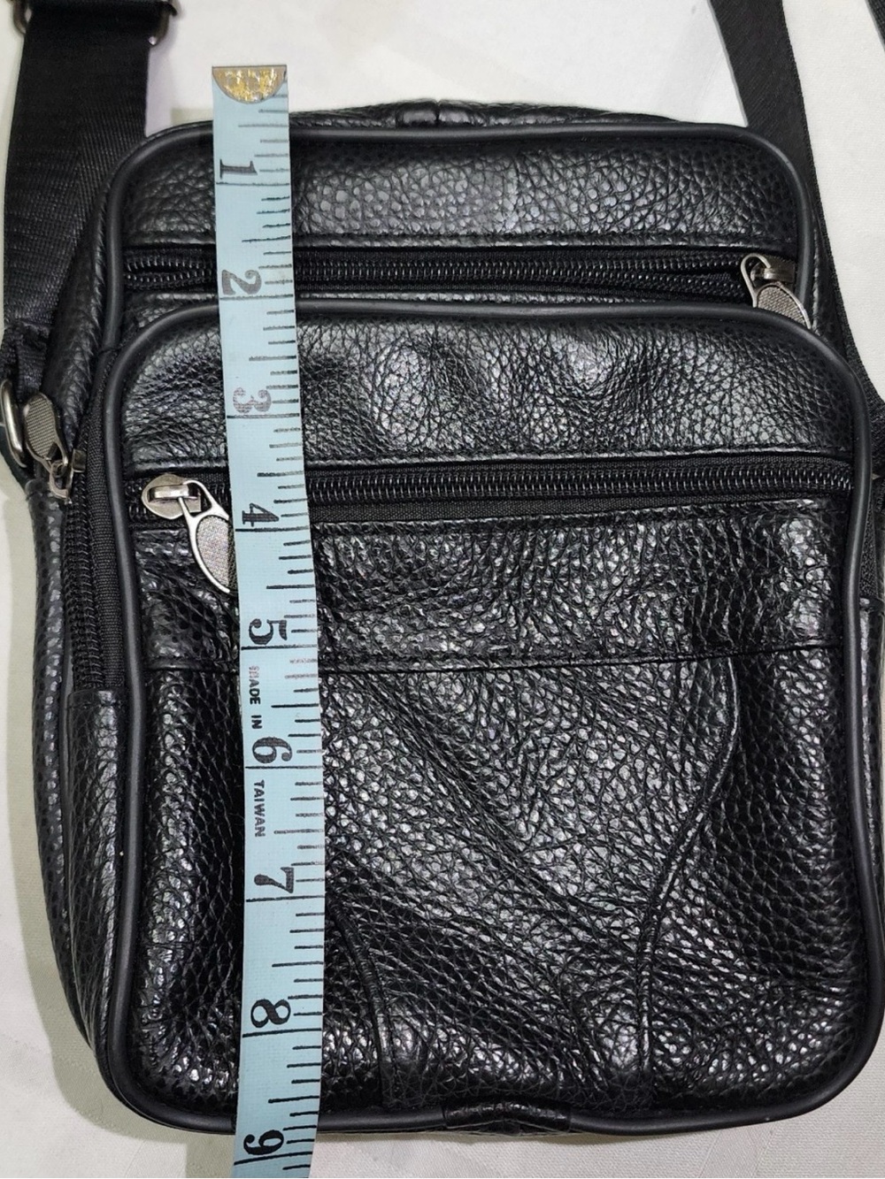 Men's Black Leather Crossbody Pouch - Classic Travel Organizer - Picture 7 of 8